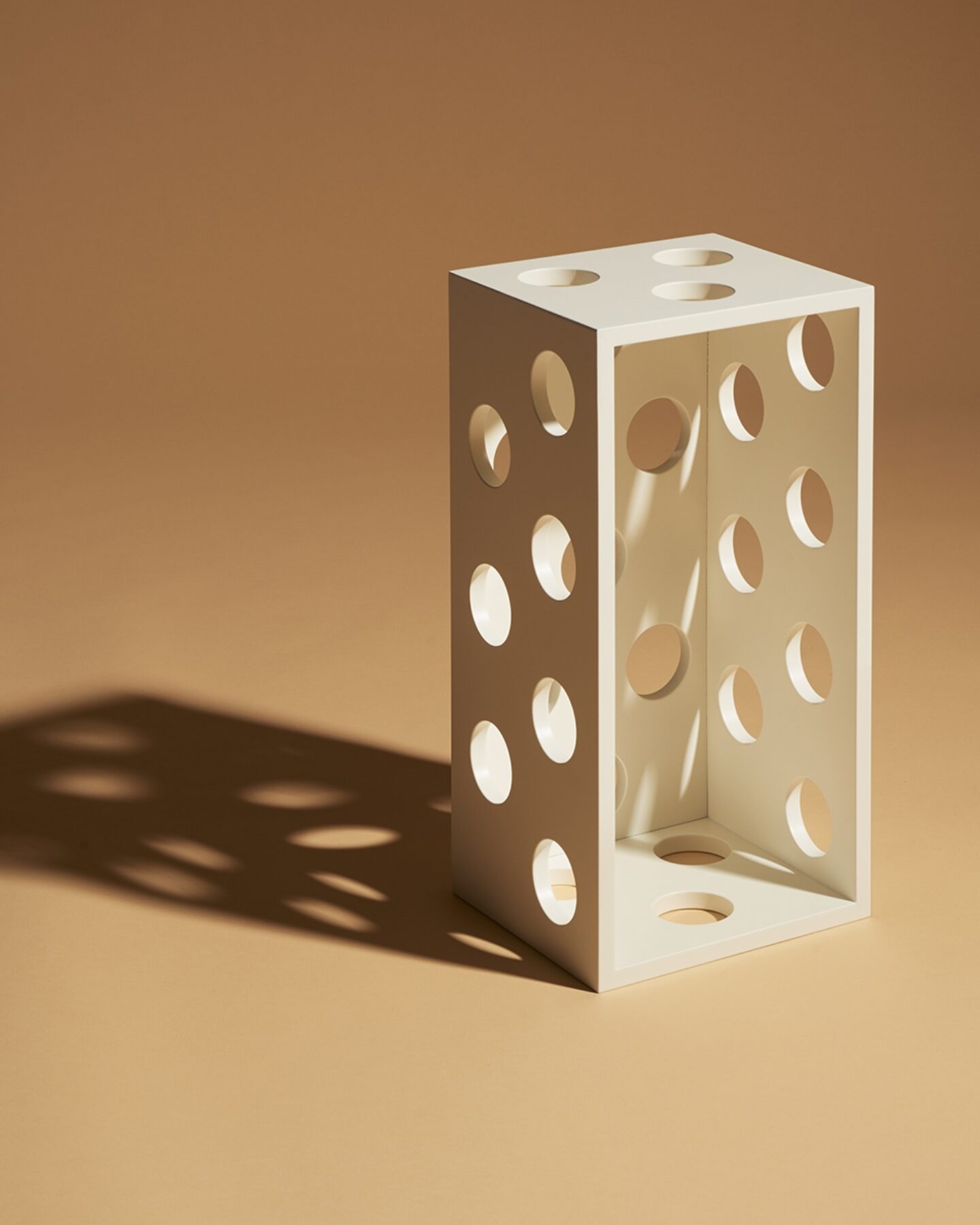 Holed_Box_White_06_Studio EO_Low