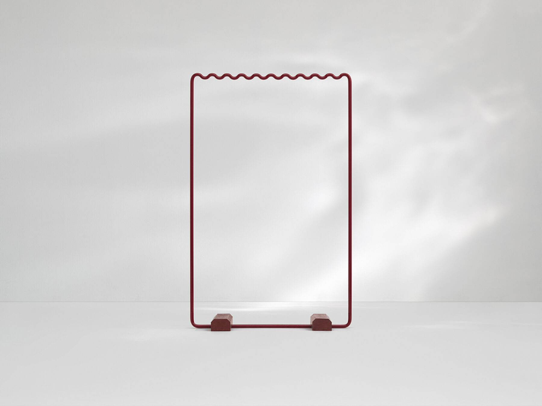Sine_Red_Medium_web